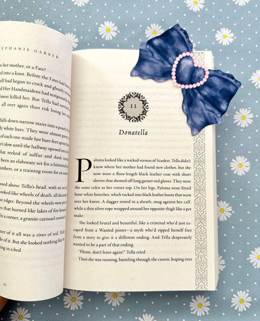 Gray Lace Bow Corner Bookmark