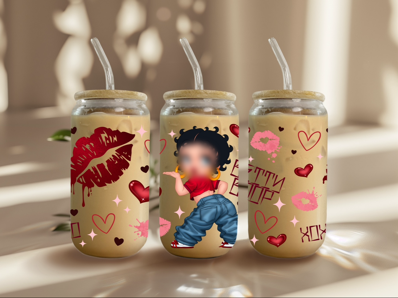Girl Lips Cup 16oz